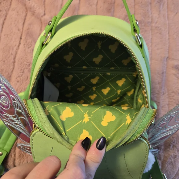 Tinkerbell Loungefly Mini Backpack - Picture 3 of 3
